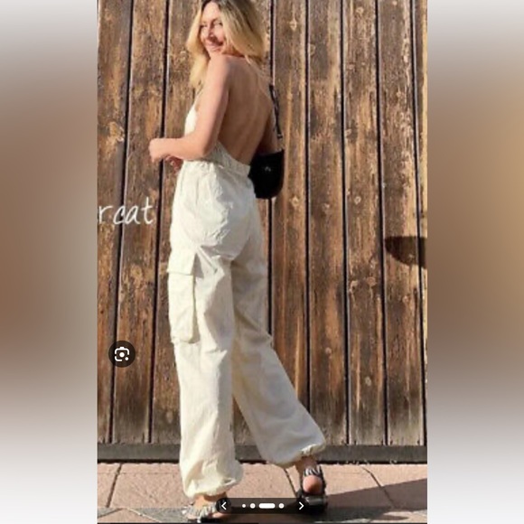 Zara Woman NWT parachute cargo jumpsuit Size S ivory color - Picture 3 of 7